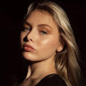 Meet your Posher, Adalee